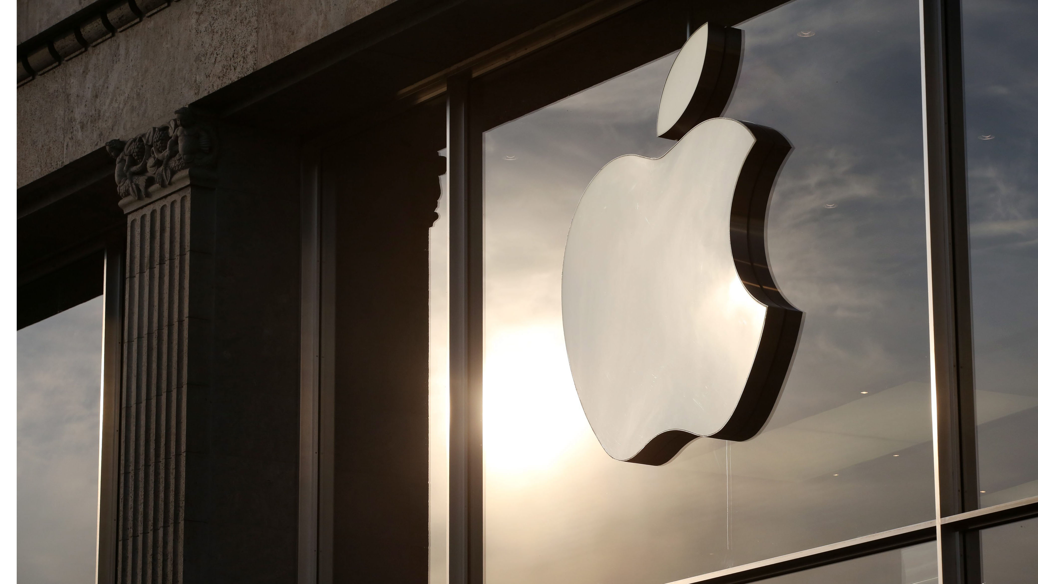 Apple Massaclaim Apple Massaclaim