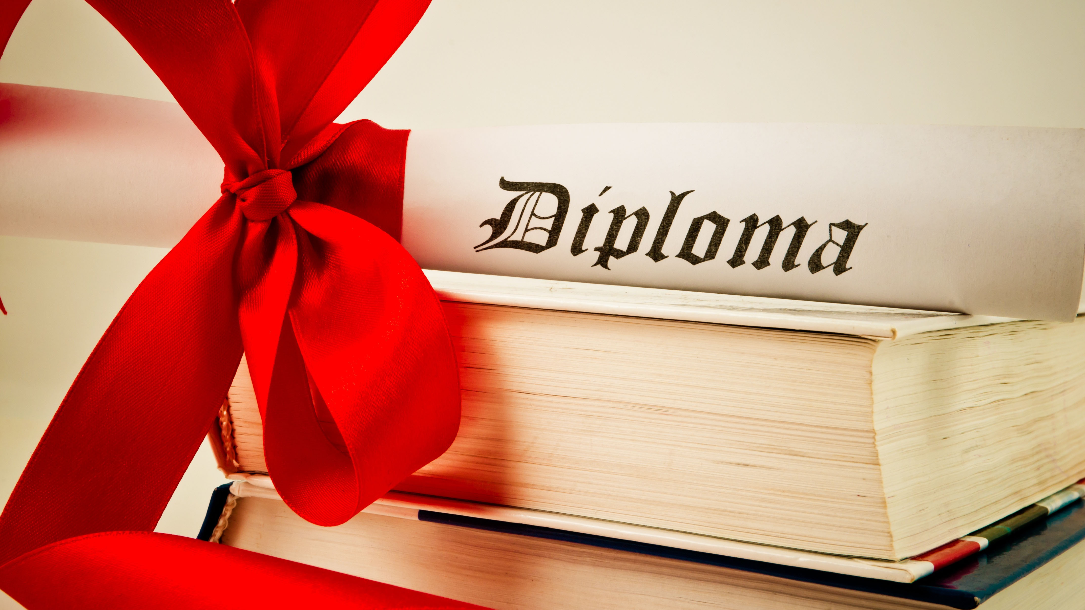 diploma.jpg diploma.jpg