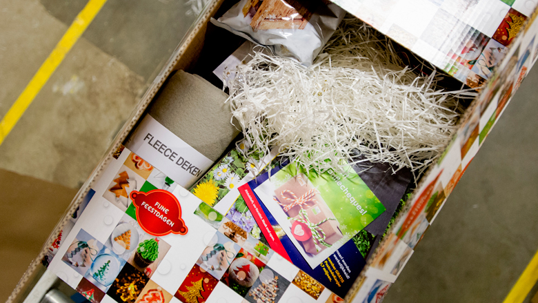 eerste-kerstpakketten-al-aangeboden-op-marktplaats-221217.jpg eerste-kerstpakketten-al-aangeboden-op-marktplaats-221217.jpg