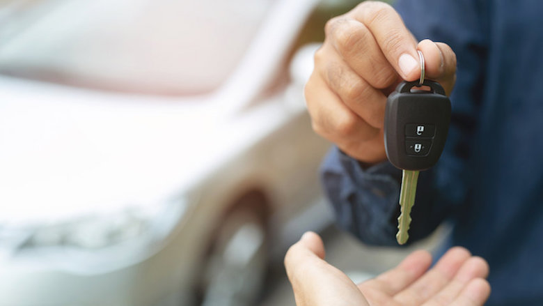 09082021 auto uitlenen.jpg