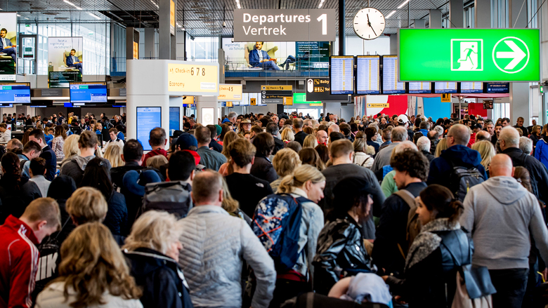 schiphol-drukte-na-stroomstoring-780.jpg schiphol-drukte-na-stroomstoring-780.jpg