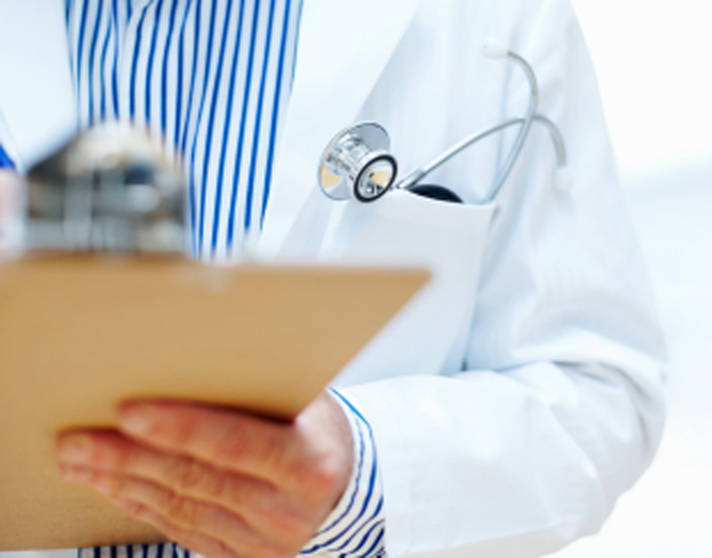 dokter_schrijft800.jpg dokter_schrijft800.jpg