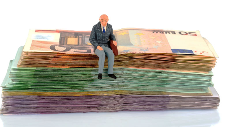 pensioen_poppetje_stapel_geld_780.jpg pensioen_poppetje_stapel_geld_780.jpg