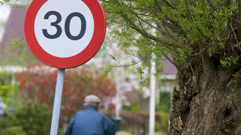 30kilometerperuur-bord-snelheid-780.jpg 30kilometerperuur-bord-snelheid-780.jpg