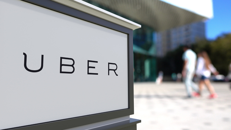 dijksma-uber-taxi-veiligheid-140119.jpg dijksma-uber-taxi-veiligheid-140119.jpg