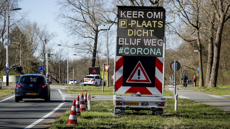 20200322 poolsclosed.jpg