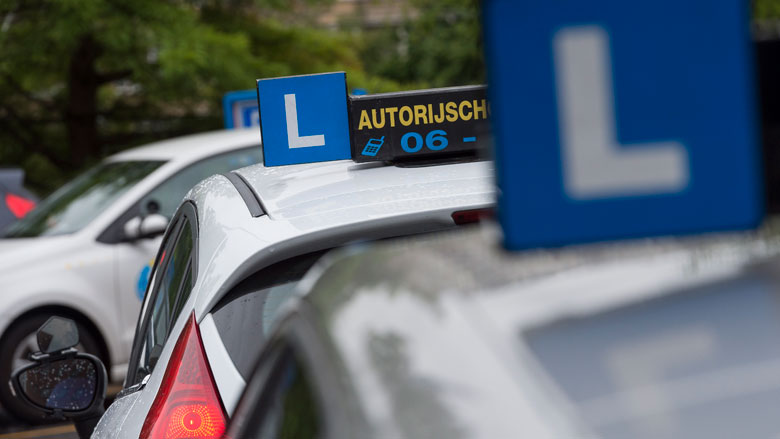 rijles-lesauto-beginnersrijbewijs-anp-780.jpg rijles-lesauto-beginnersrijbewijs-anp-780.jpg