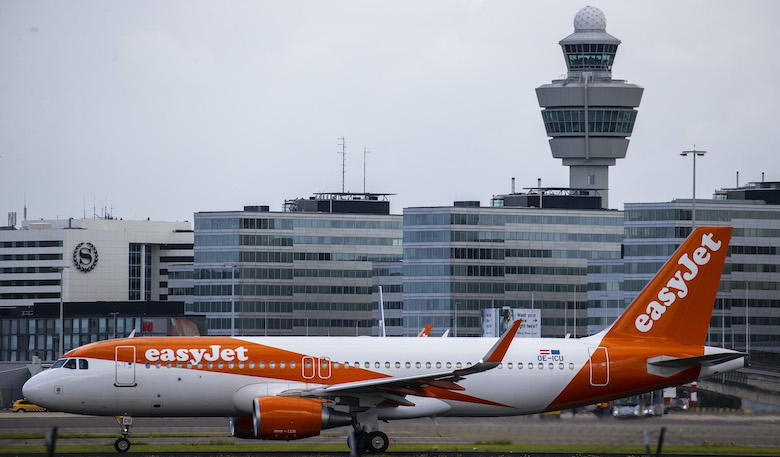 Schiphol.jpg Schiphol.jpg