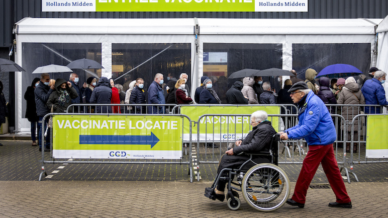 21-12-5-boosterprik-voordringen-ggd-controle-ANP-441557948.jpg