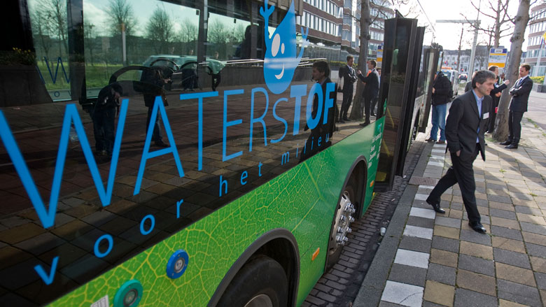 WATERstofbus_20112019.jpg