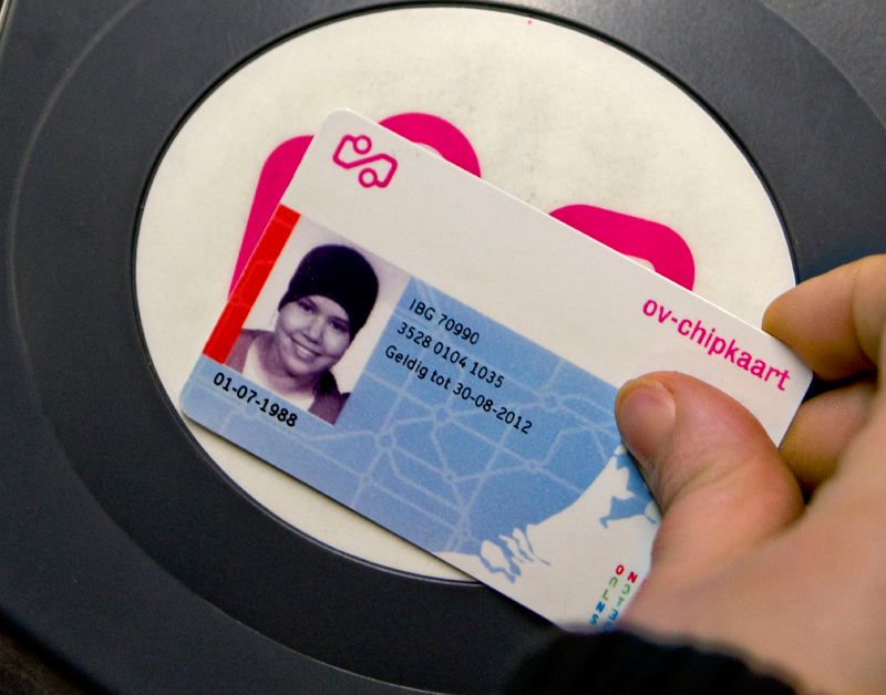 ovchipkaartcheckin-anp_800x628.jpg ovchipkaartcheckin-anp_800x628.jpg