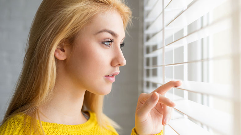 wachten_raam_vrouw_123rf_780.jpg wachten_raam_vrouw_123rf_780.jpg
