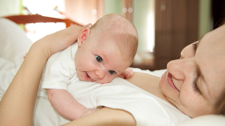 pasgeboren_baby_met_moeder_123rf_780.jpg pasgeboren_baby_met_moeder_123rf_780.jpg