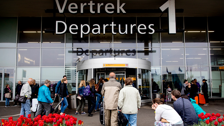 schiphol-kissandride-170718.jpg schiphol-kissandride-170718.jpg