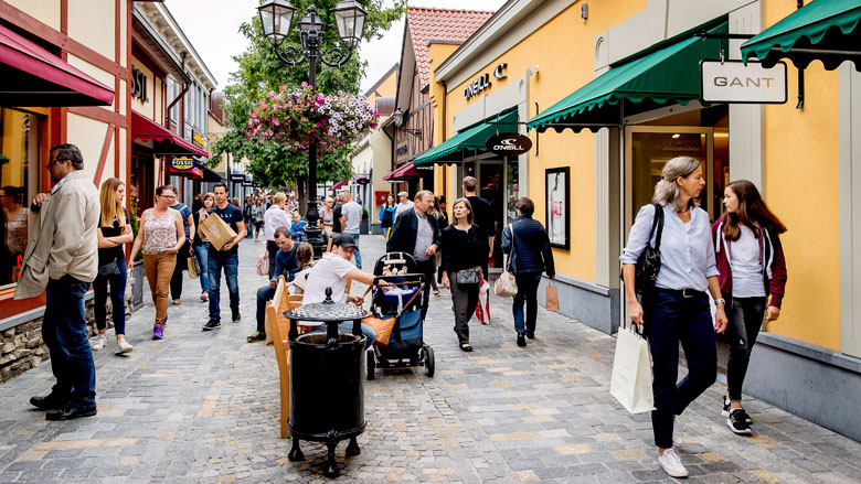 outletcentra-slechte-kleding.jpg outletcentra-slechte-kleding.jpg