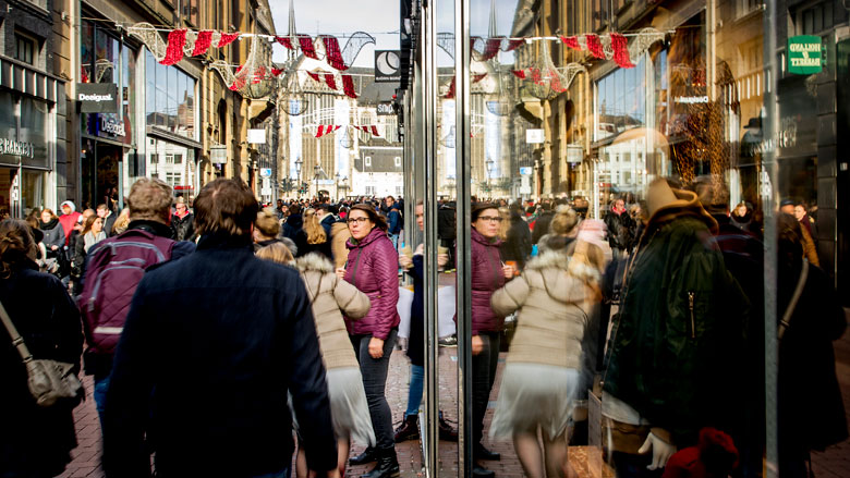kalverstraat-kerstinkopen-780.jpg kalverstraat-kerstinkopen-780.jpg