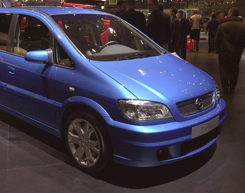opel_zafira_800.jpg opel_zafira_800.jpg