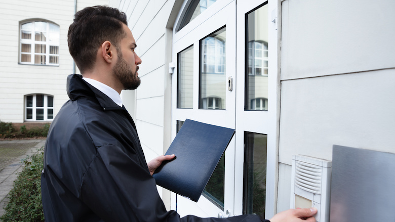 29:03 deurwaarder.jpg