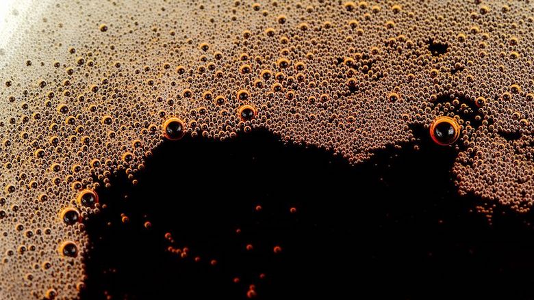 schoonmaken cola.jpg schoonmaken cola.jpg