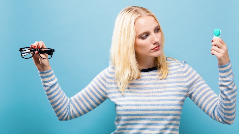 Bril of lenzen92764068_s.jpg