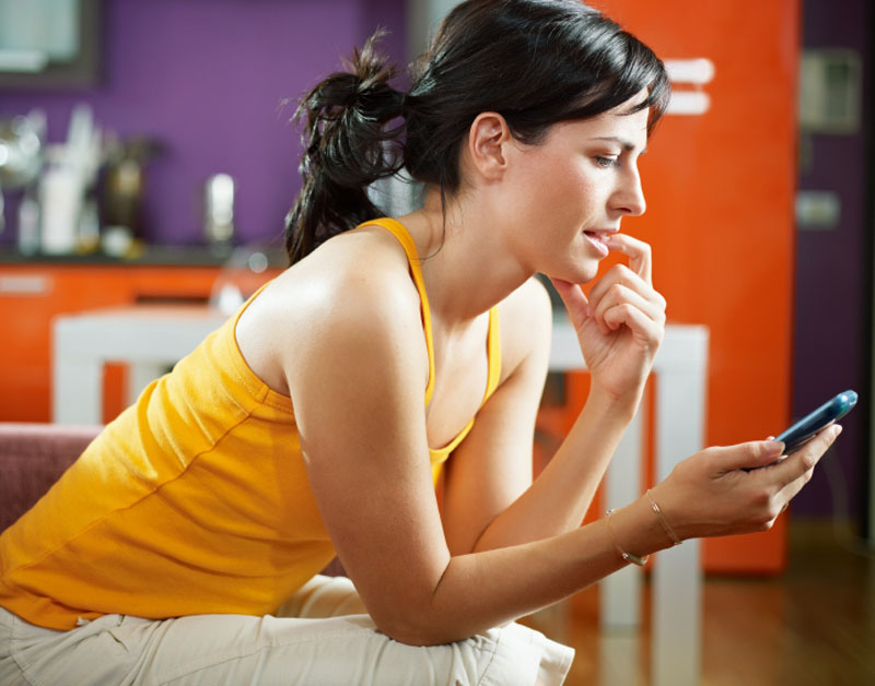 mevrouw_telefoon_verbaasd800.jpg mevrouw_telefoon_verbaasd800.jpg