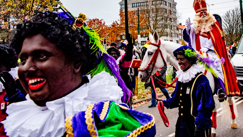 Zwarte-piet-12-8-2020.jpg Zwarte-piet-12-8-2020.jpg