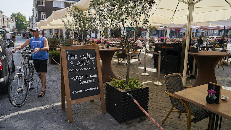 07:04 terras.jpg 07:04 terras.jpg