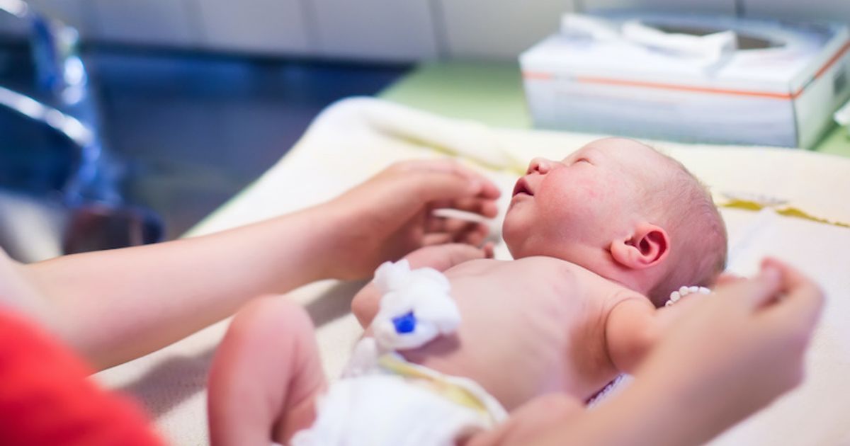 'Bevalling inleiden kan gezondheidsproblemen kind opleveren' | Radar