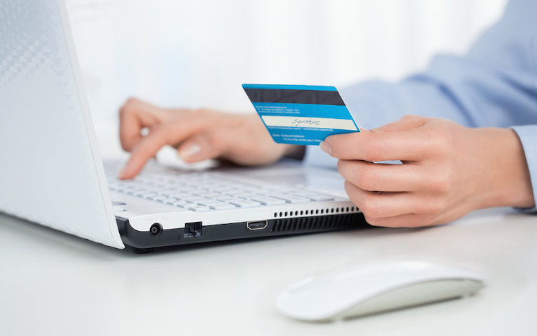 14022022onlineshoppen.jpg 14022022onlineshoppen.jpg