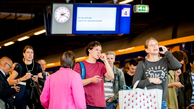 ns-worstelt-nog-steeds-met-vertragingen.jpg ns-worstelt-nog-steeds-met-vertragingen.jpg