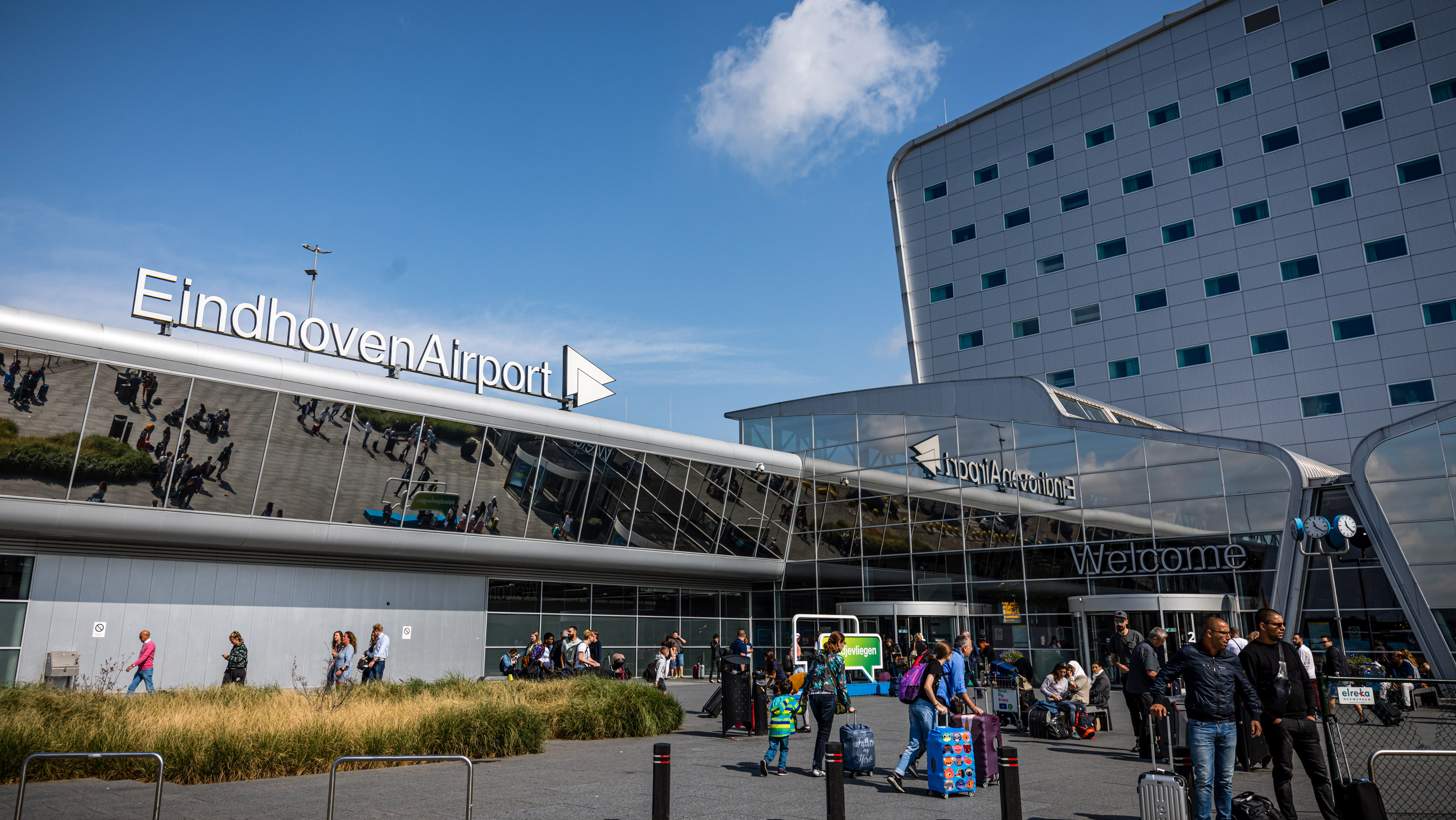 eindhoven-airport-vergunning-24122019.jpg eindhoven-airport-vergunning-24122019.jpg