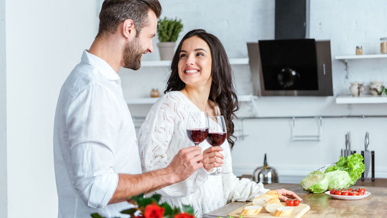 201106 rode wijn drinken.jpg