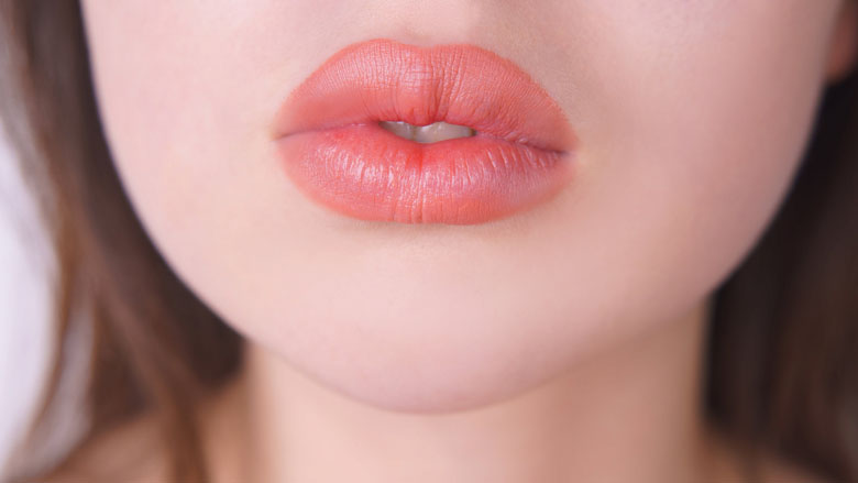 cosmetische_chirurgie_opgezwollen-lippen_780.jpg cosmetische_chirurgie_opgezwollen-lippen_780.jpg