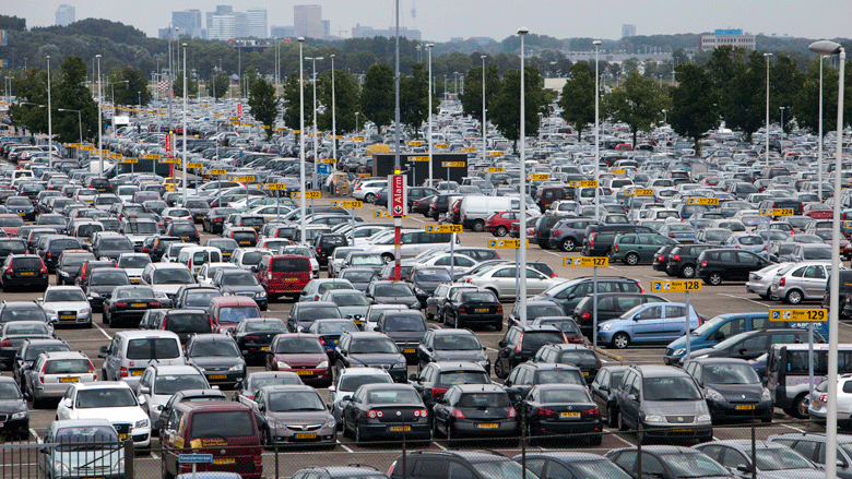 parkerenvliegveld25042017deel2.jpg parkerenvliegveld25042017deel2.jpg