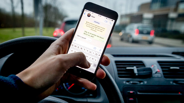 Telefoonhouder_2020.jpg Telefoonhouder_2020.jpg