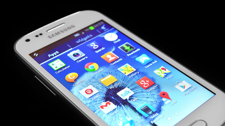 samsung_780.jpg samsung_780.jpg
