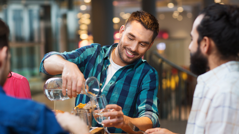 waterdrinken-horeca-29-03-2019-780.jpg waterdrinken-horeca-29-03-2019-780.jpg