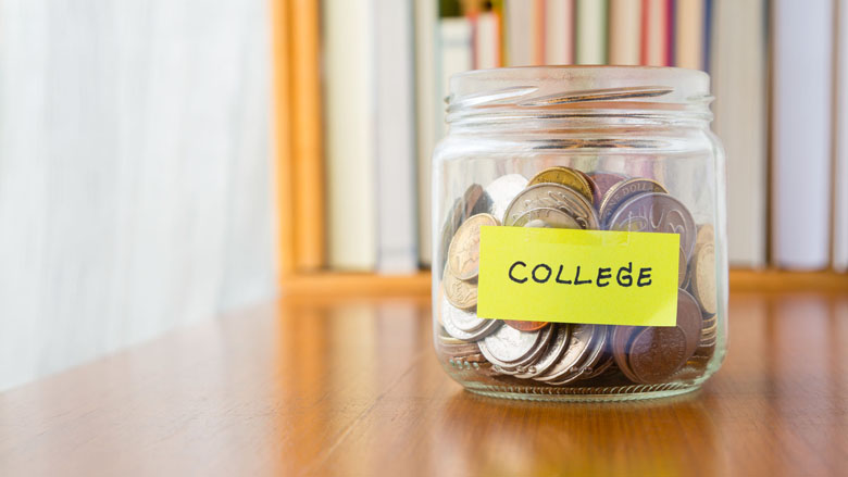 geld-sparen-voor-studie-of-lenen_780.jpg