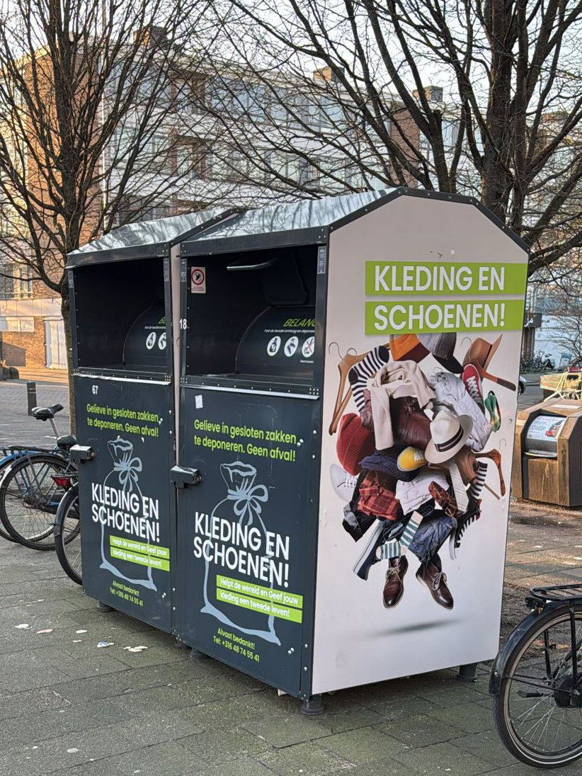 Illegale Kledingbakken Illegale Kledingbakken