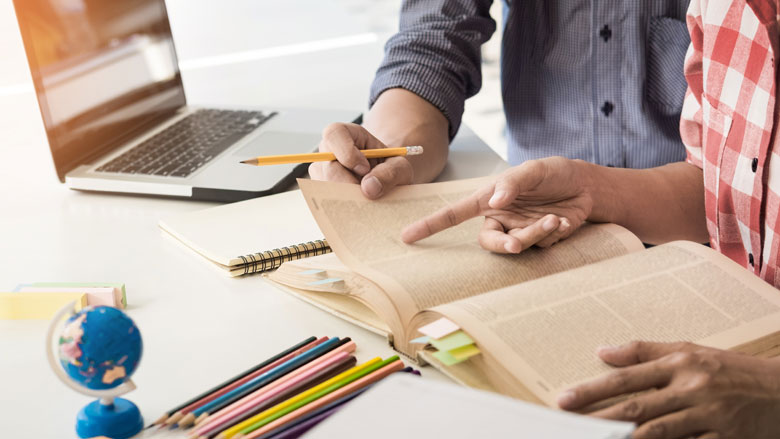 Studeren_16102019.jpg Studeren_16102019.jpg