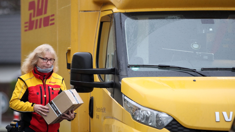 21:01 DHL.jpg 21:01 DHL.jpg