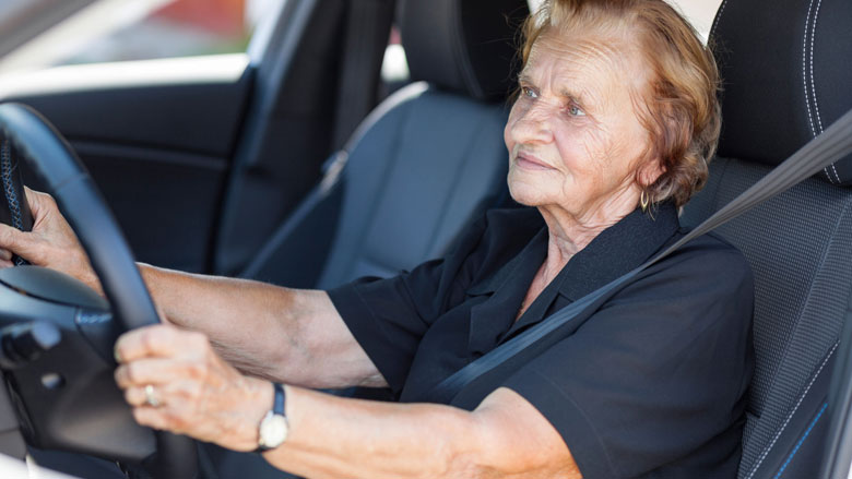 bejaarde-auto-02-09-2017-780.jpg bejaarde-auto-02-09-2017-780.jpg