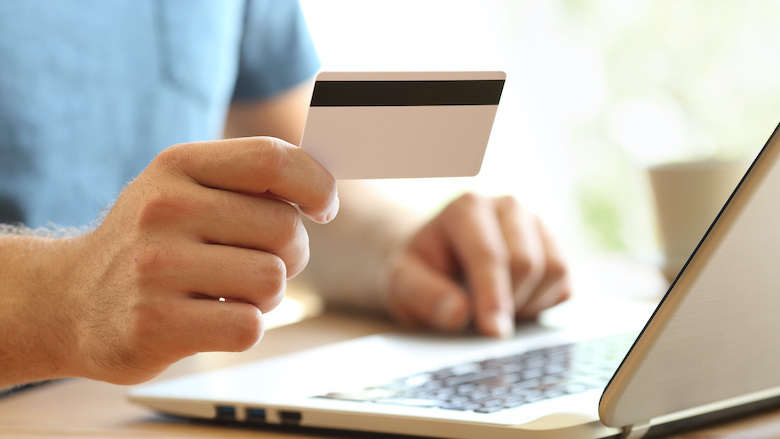 10:03 online shopping.jpg 10:03 online shopping.jpg