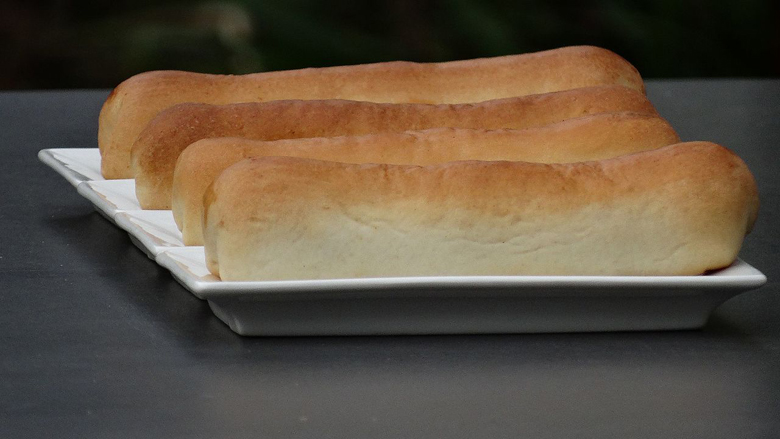 worstenbroodje---by-ruud-van-dam-via-wikimedia-commons_780.jpg worstenbroodje---by-ruud-van-dam-via-wikimedia-commons_780.jpg