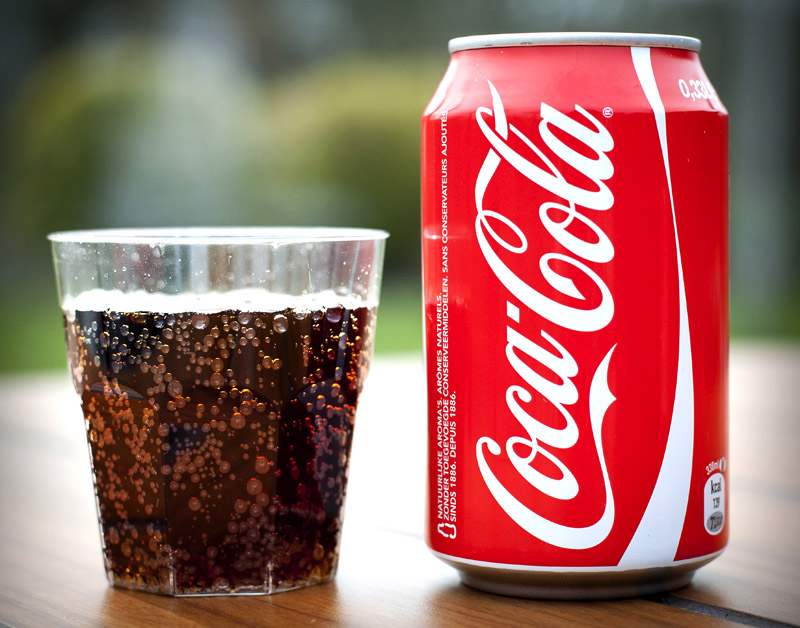 cola.jpg cola.jpg
