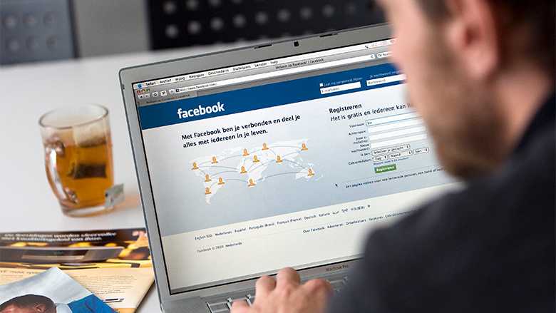 facebook-internet-computer-780p.png facebook-internet-computer-780p.png