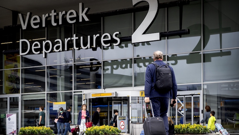 Schiphol-vertrek-buitenANP-451449746.jpg