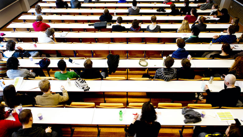 10082021 studenten.jpg 10082021 studenten.jpg