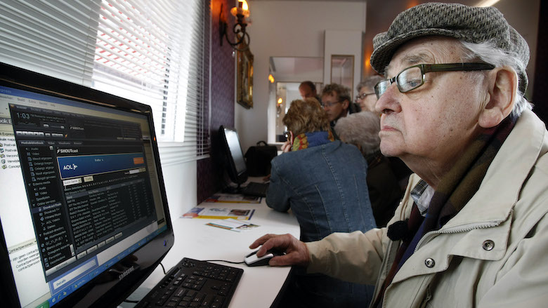 08:04 computer ouderen.jpg 08:04 computer ouderen.jpg