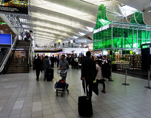schiphol_winkel312.jpg